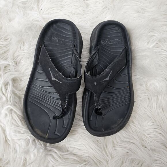 HOKA ONE UNISEX "BLACK/DARK GULL GRAY" ORA RECOVERY FLIP SANDALS SIZE 7 - Picture 1 of 9